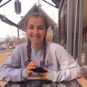 Meet your Posher, Madeline